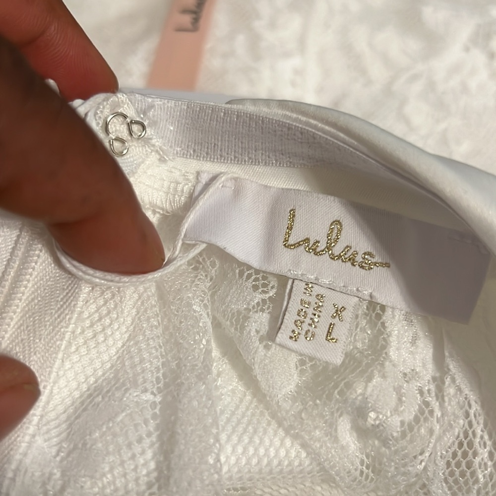 Lulus Winslet Strapless White satin sheer hem lace maxi Dress size M, XL new - Picture 8 of 9